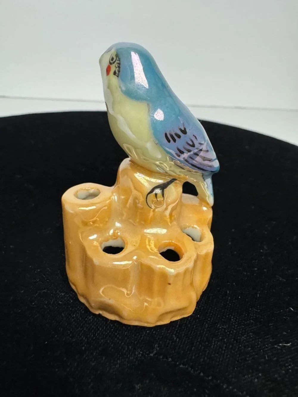 Antique 1930 - 1950s  Art Deco Luster Blue Sparrow song Bird Flower 6 hole